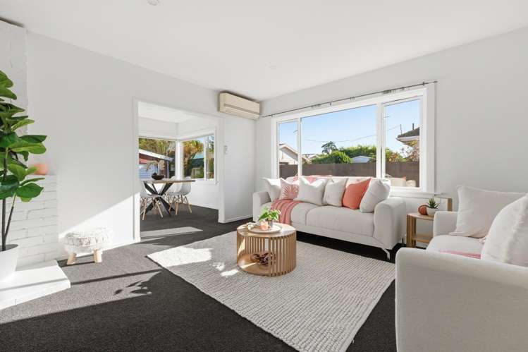 122 Springs Road Hornby_9