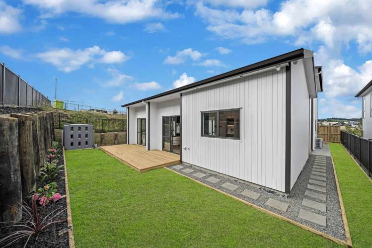 17 Kanae Drive Beachlands_25