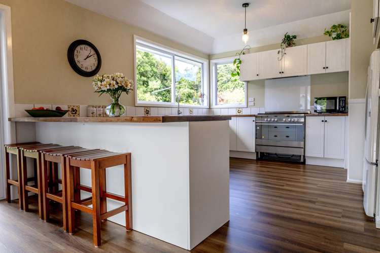 84 Maori Creek Road Marsden_5