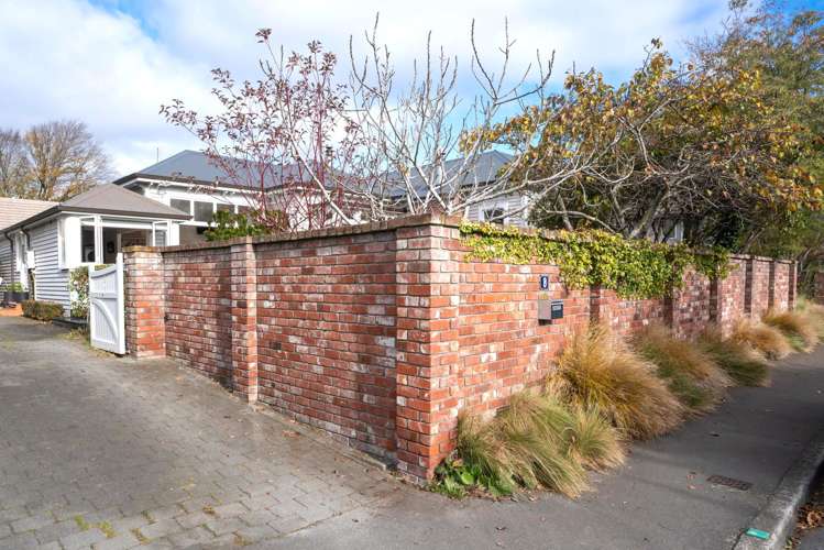 8 Aikmans Road Merivale_31