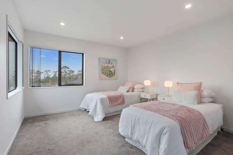 8 Paitry Place Swanson_16