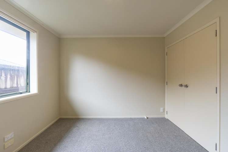 16 Earlswood Avenue Hamilton East_7