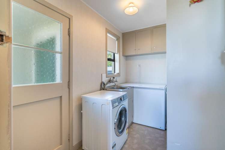 144 Derwent Crescent Glengarry_10