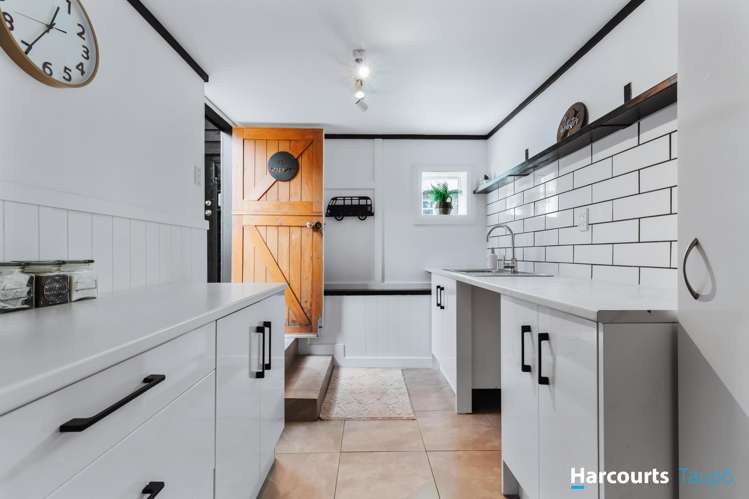 37 Tamatea Road Taupo_19