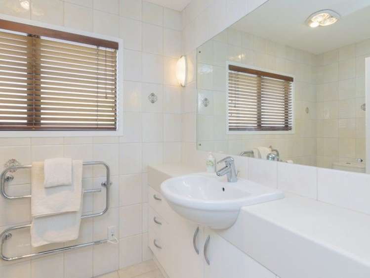 8b Watson Avenue Sandringham_13