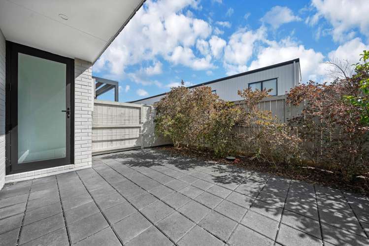 16 Paterae Lane Flat Bush_16