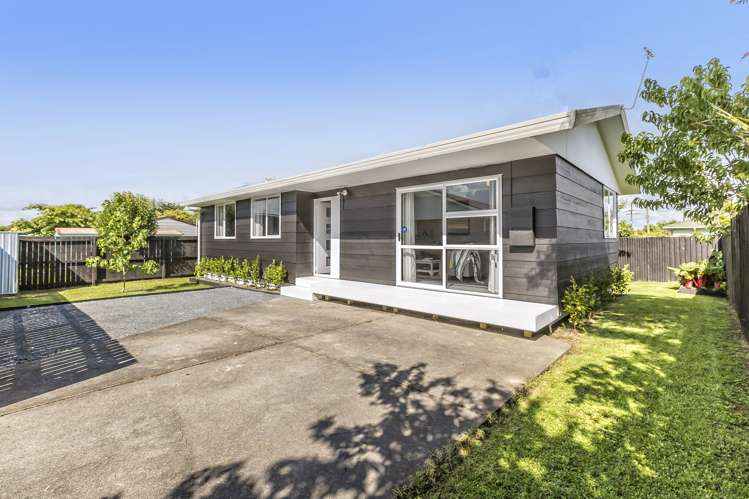 2/37 President Avenue Papakura_21