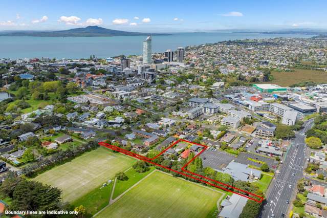 36 Lake Pupuke Drive Takapuna_1