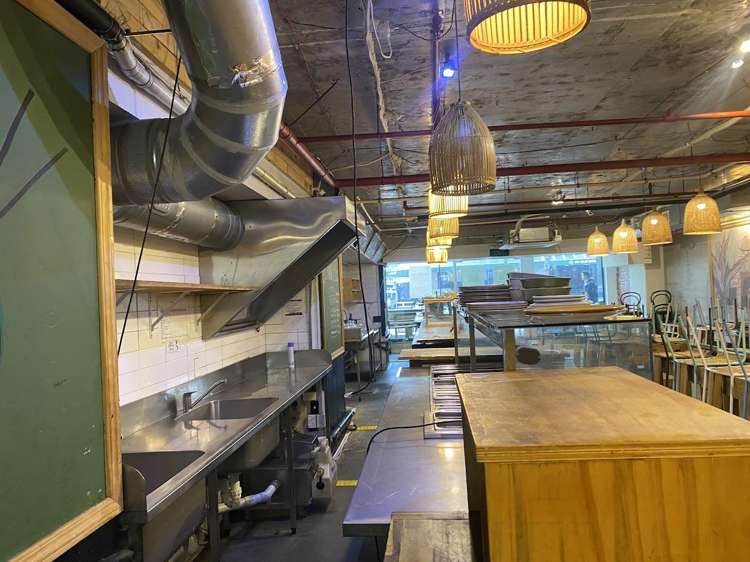 4/110 Lambton Qy Wellington Central_12