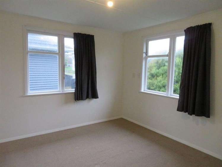 113 Dimock Street Titahi Bay_5