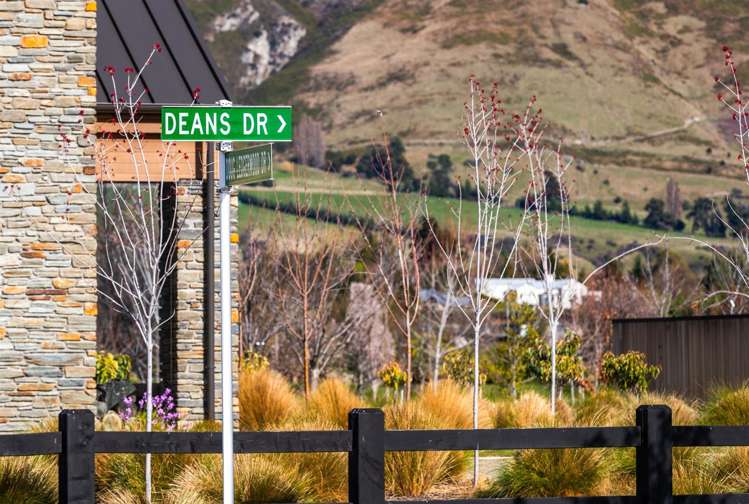 9 Deans Drive Wanaka_12