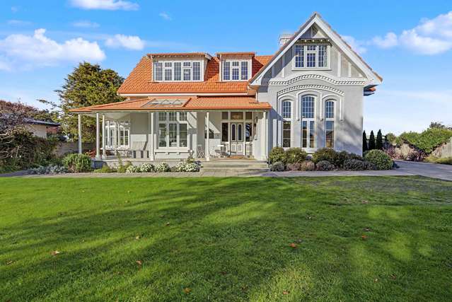 GLADSTONE EXECUTIVE HOME