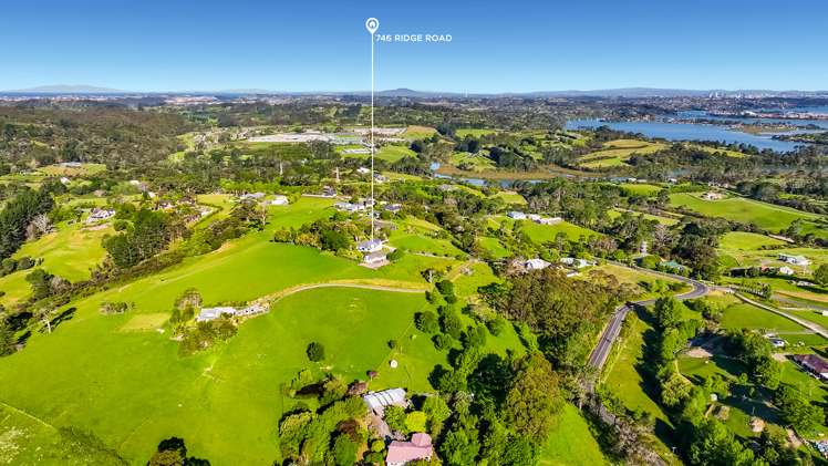 746 Ridge Road Riverhead_16