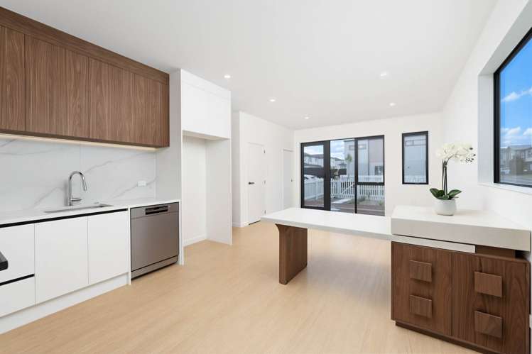 31-33 Turret Lane Hobsonville_4