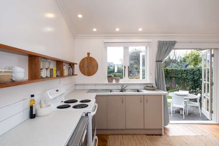 4 Rose Street Napier South_8