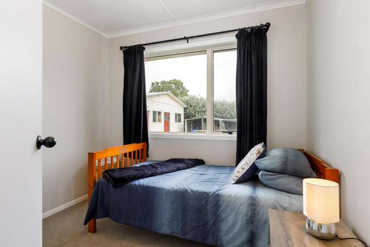 1 High Street Renwick_9