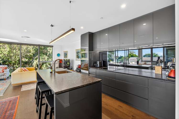 102/1 Harley Street Nelson City_5