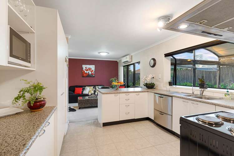 26 Farmdale Court Flat Bush_7