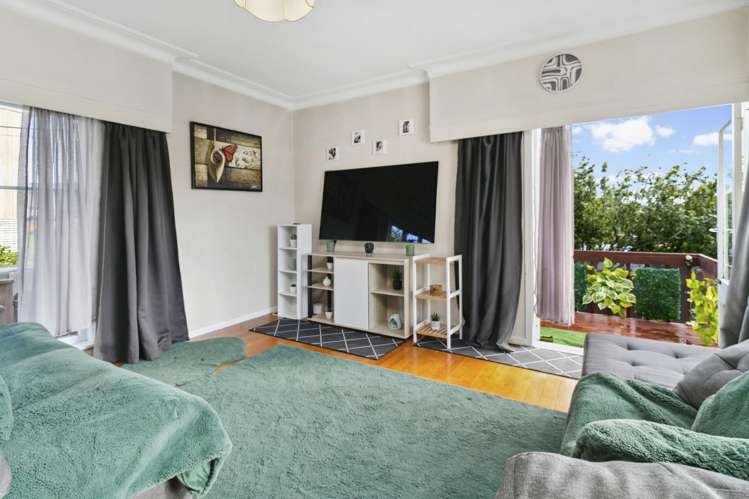 1/9 Sheehan Road_2