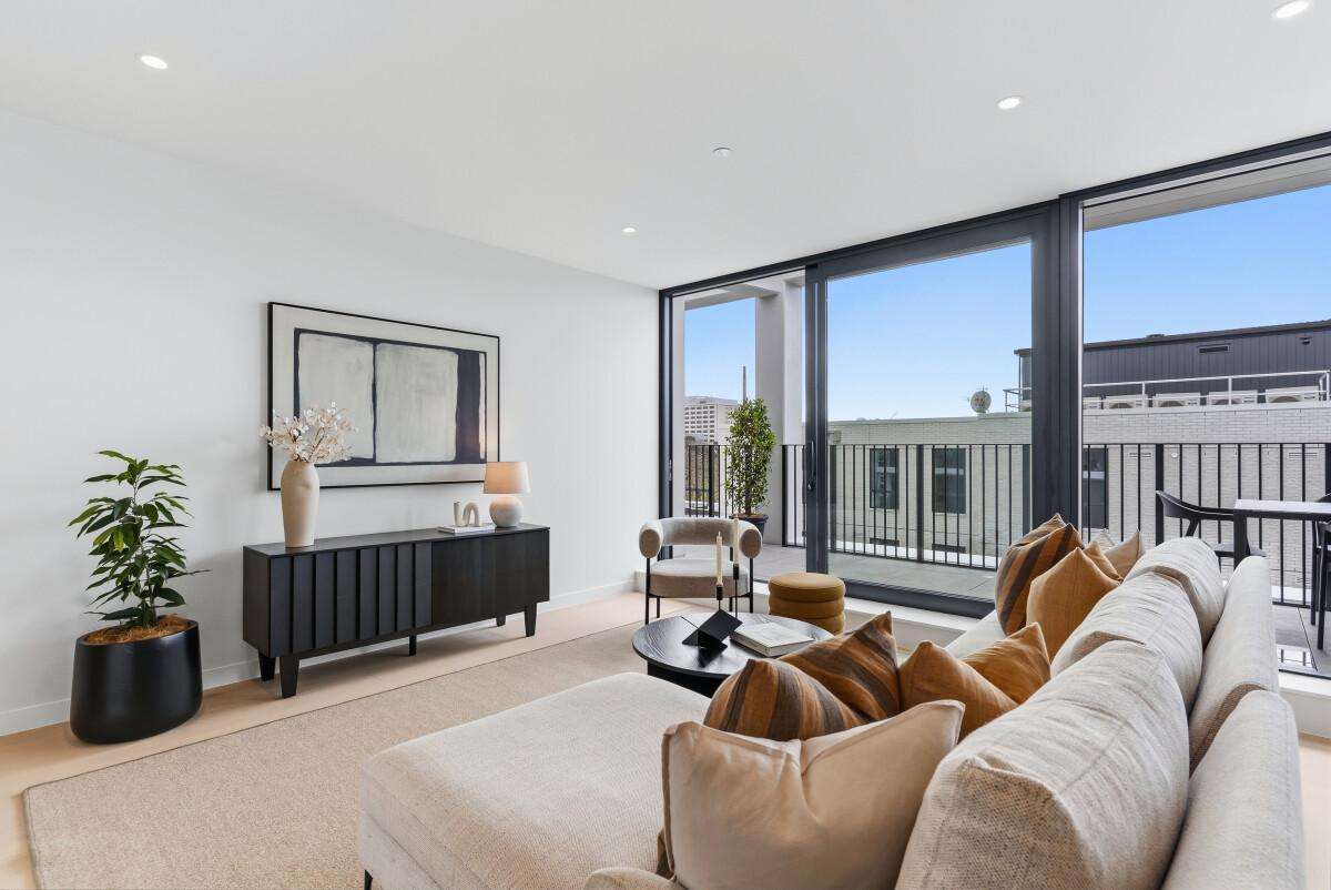 81 Carlton Gore Road_0