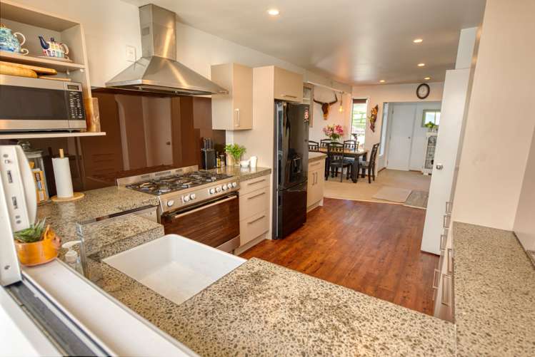 11 Bowen Street Kokatahi_18