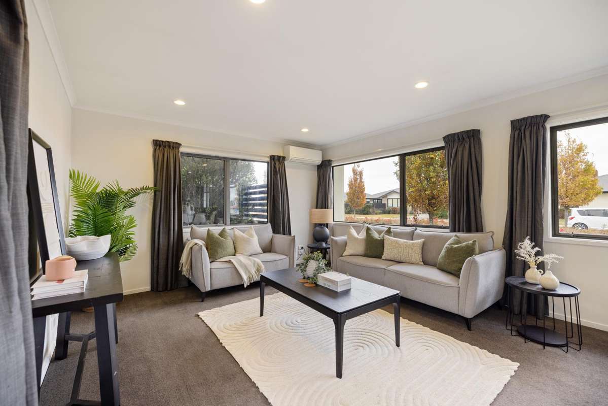11 Nettleship Way_2