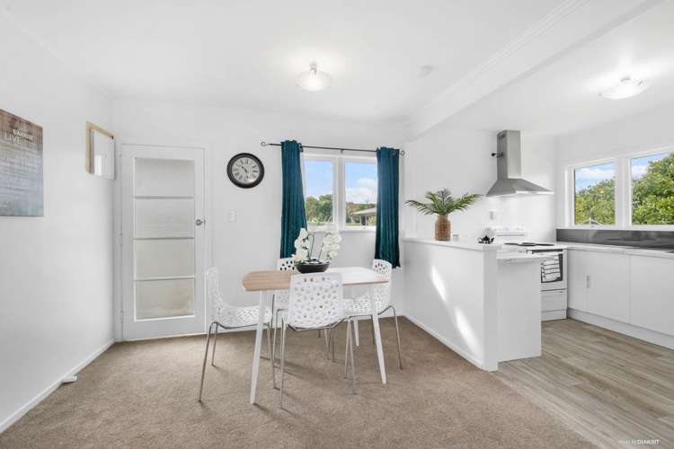 2/24 Evelyn Place Hillcrest_4