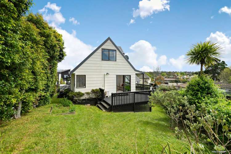 2/8 Sunward Rise Glenfield_11