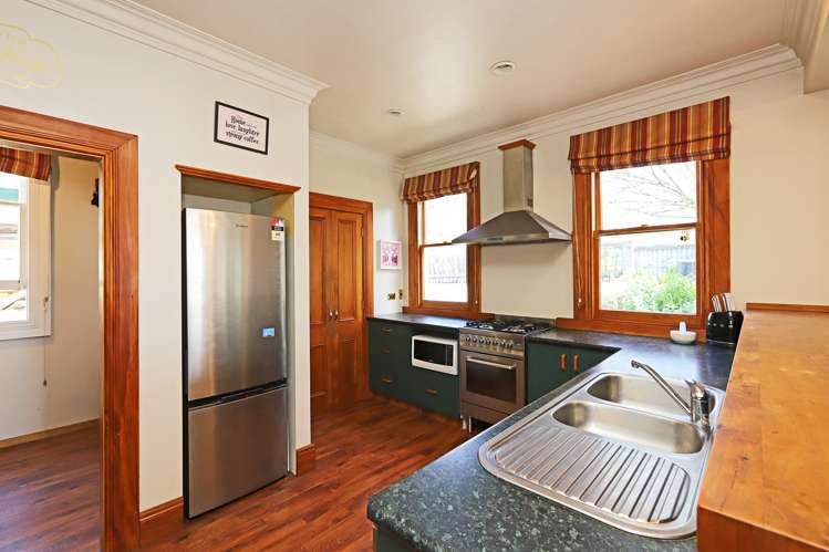 5 Saint Marys Road Waipukurau and Surrounds_6