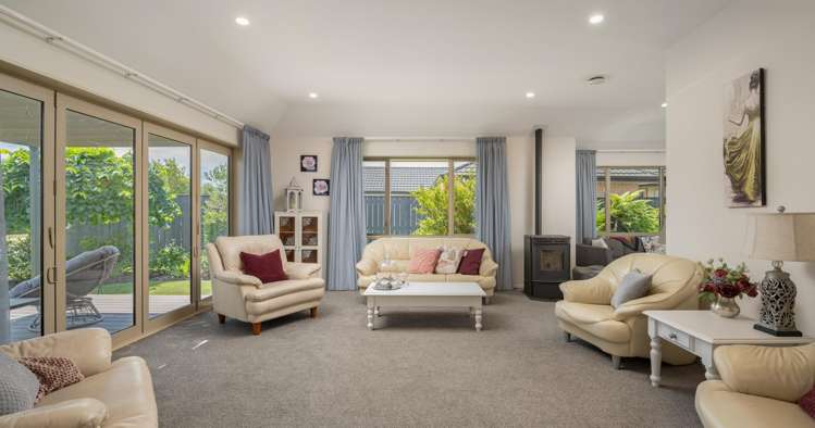 32 Magnolia Drive Springlands_9