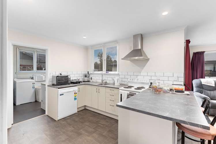 102 Molyneux Avenue Cromwell_1