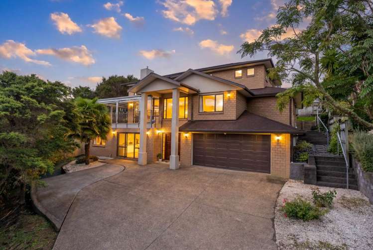 17 Lakeridge Close_0