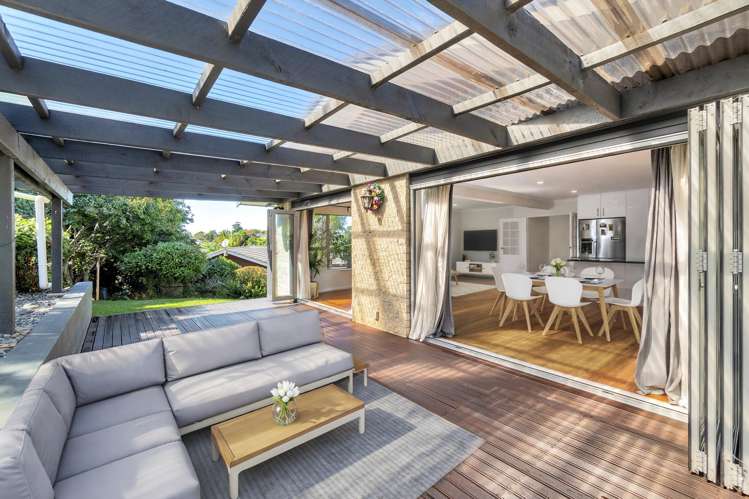 8 Coromandel Crescent_1