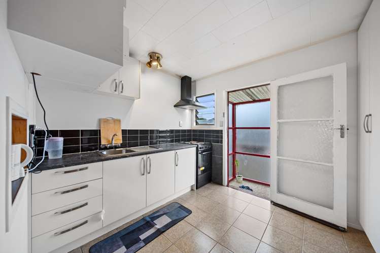 1/8 Maunu Road Papatoetoe_3