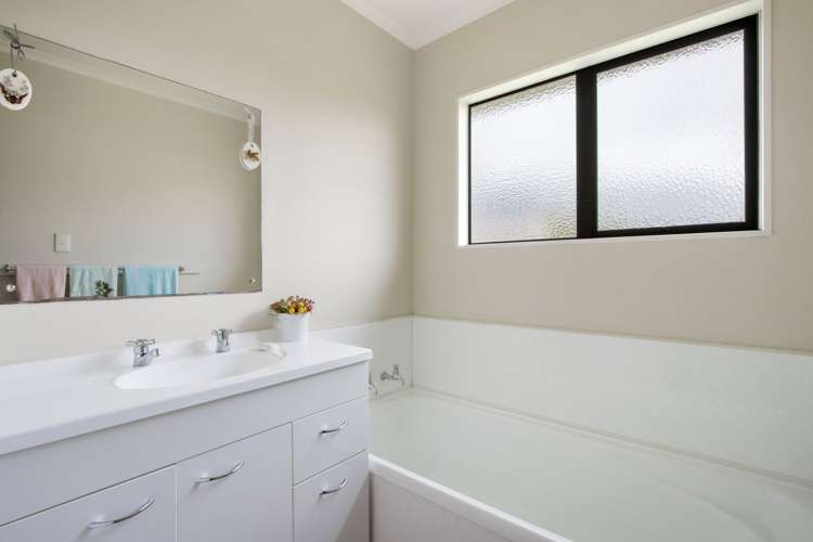 8b Shoalhaven Street Paeroa_7