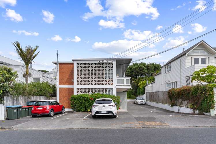 8/12 New Street Saint Marys Bay_13