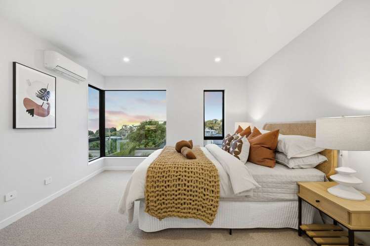 4/8 Park Rise Campbells Bay_12