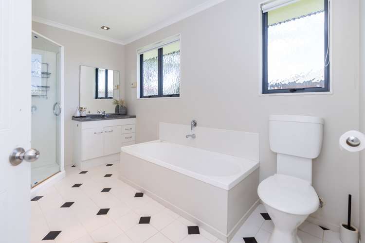 4 Merivale Court Rototuna_19