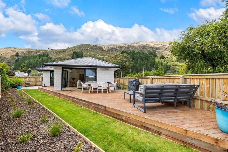 52 Whitfield Street Sumner_1