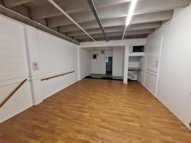 Central city retail with bonus storage