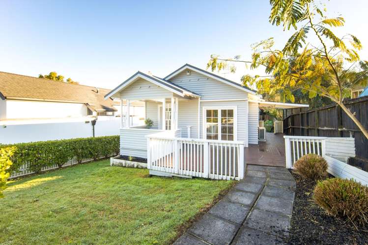 51 Taunton Terrace Blockhouse Bay_30