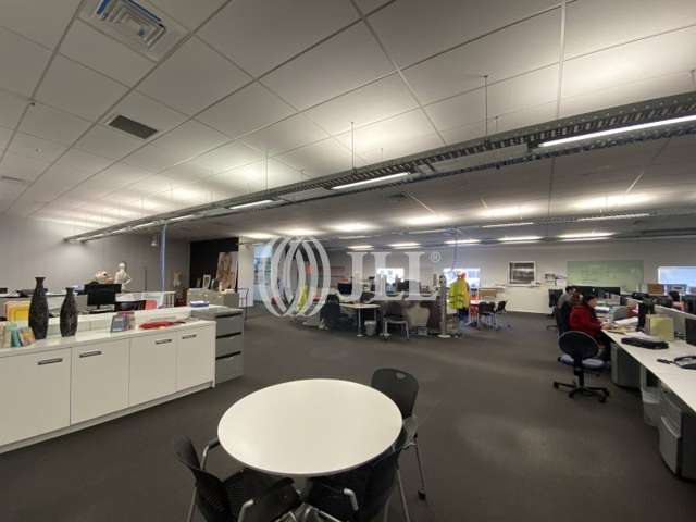 Part Ground Floor/8 Airpark Drive Mangere_1