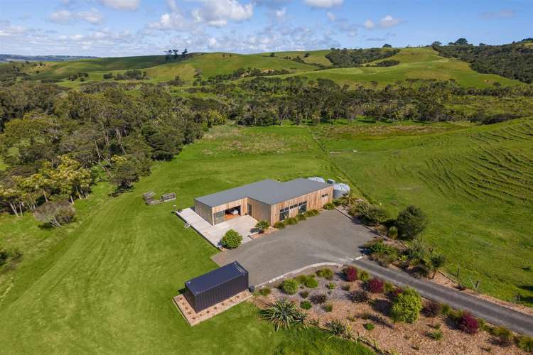 463 Fordyce Road Helensville_45