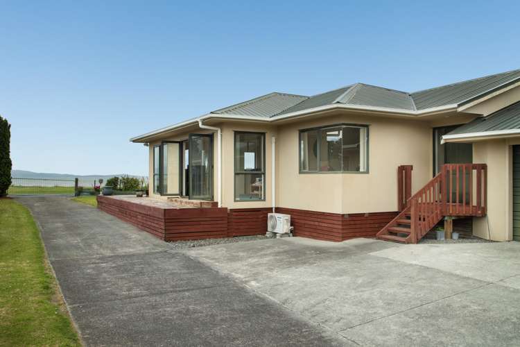 915 East Coast Road Kaiaua_3
