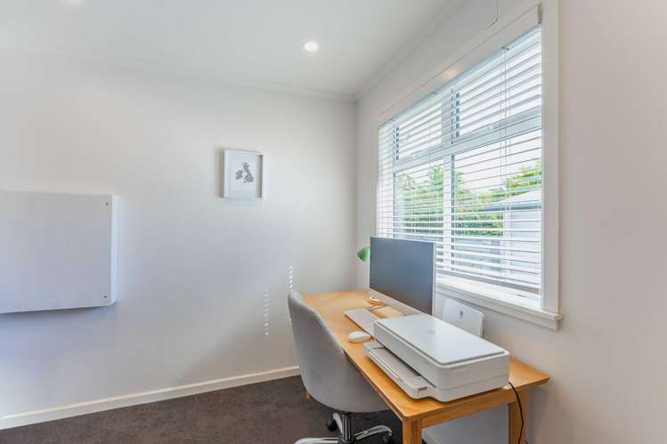 2 Matipo Street Waikanae_22