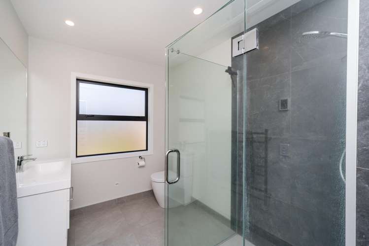 136 Pharazyn Street Feilding_11