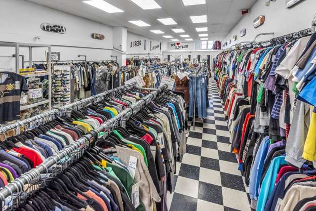 RETAIL SPACE WITH COMPETITIVE RENT ON K' ROAD