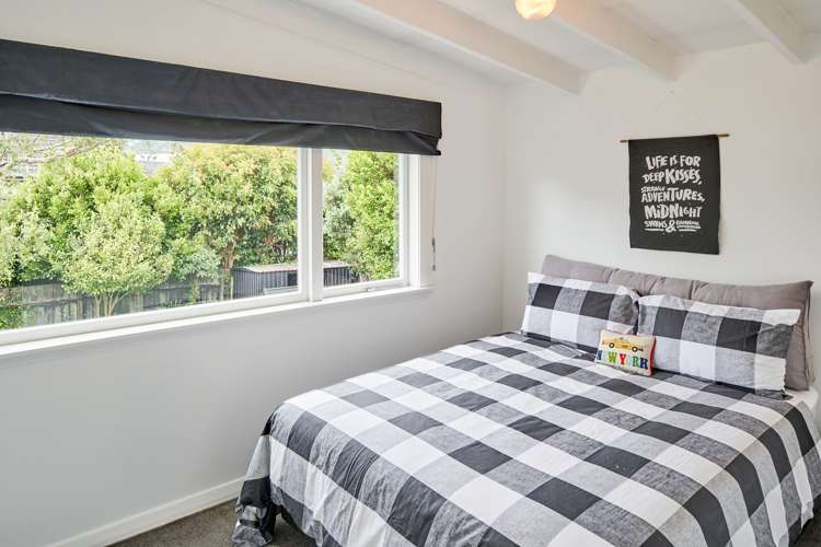 71 Hautana Street Woburn_22