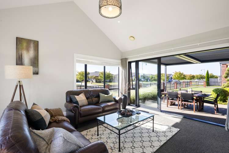 39 Pengover Avenue Leamington_16