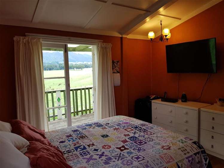 278 State Highway 12 Omapere_11